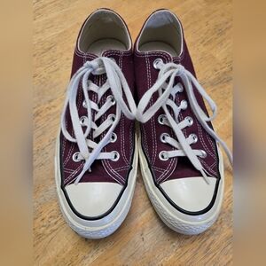 Low Top Converse